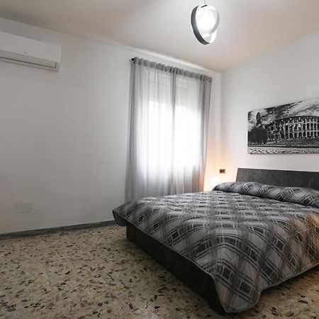 Apartament Roby'S House 70 Settebagni Zewnętrze zdjęcie